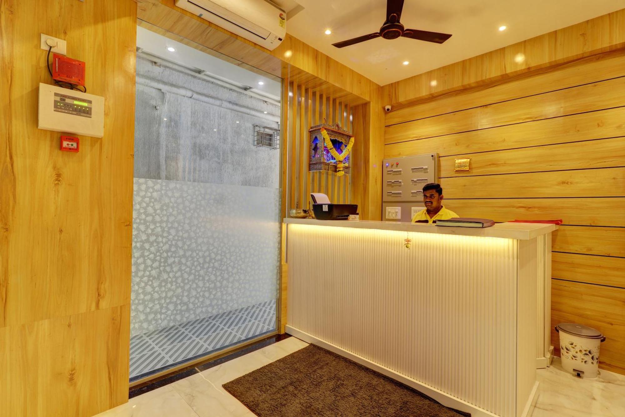 Victory Inn Turambhe Exterior photo